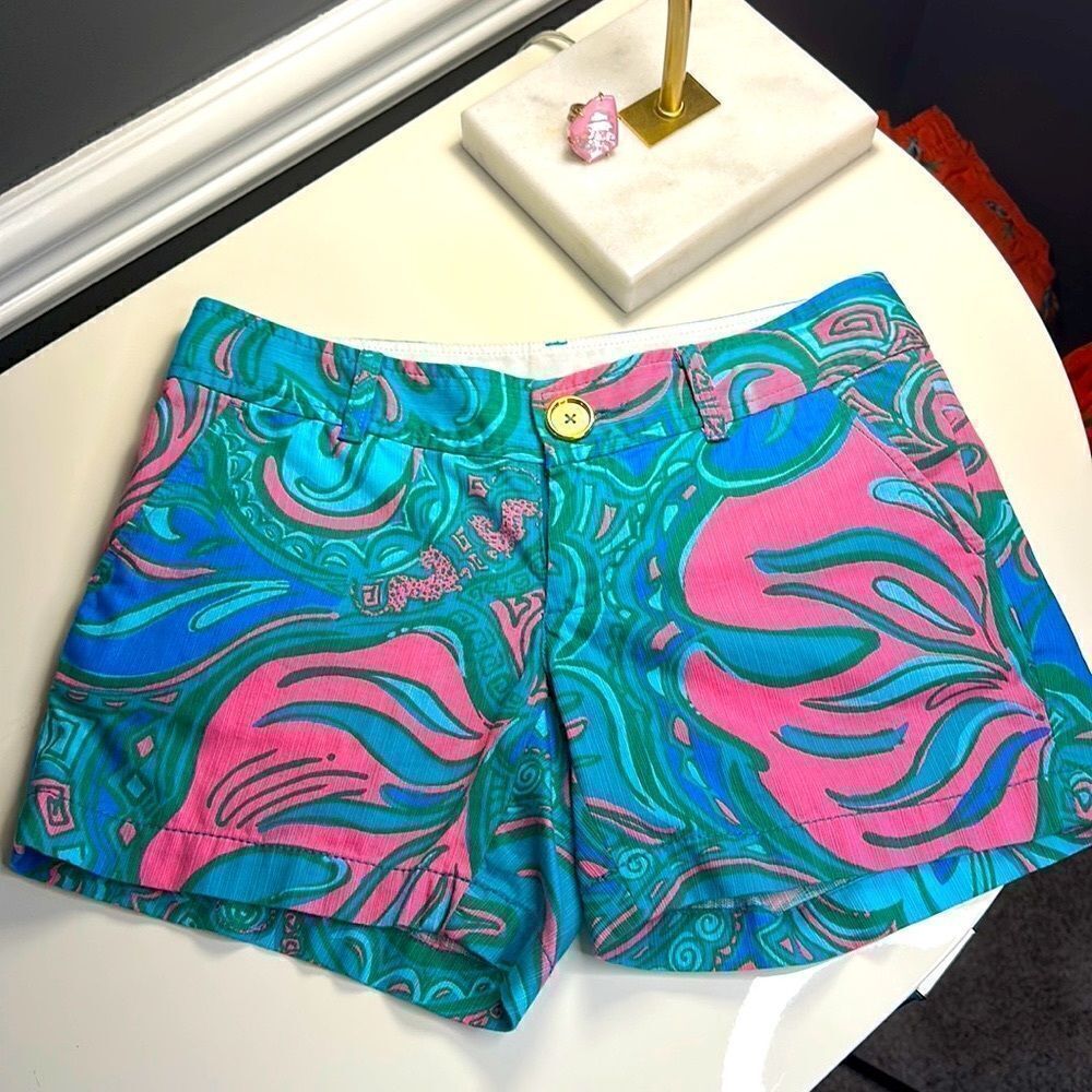 Lilly Pulitzer Women Callahan Shorts Lilly Lounge Print - Picture 2 of 7